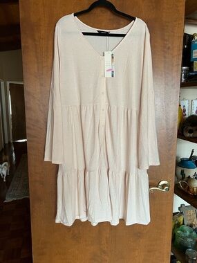 Dokotoo Soft Blush V-Neck Tiered Dress